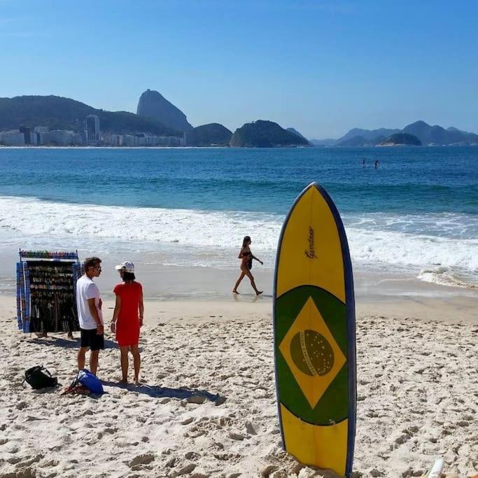 Appartement Pe Na Areia Na Quadra Copacabana Localizacao Rio Wifi 100mb *